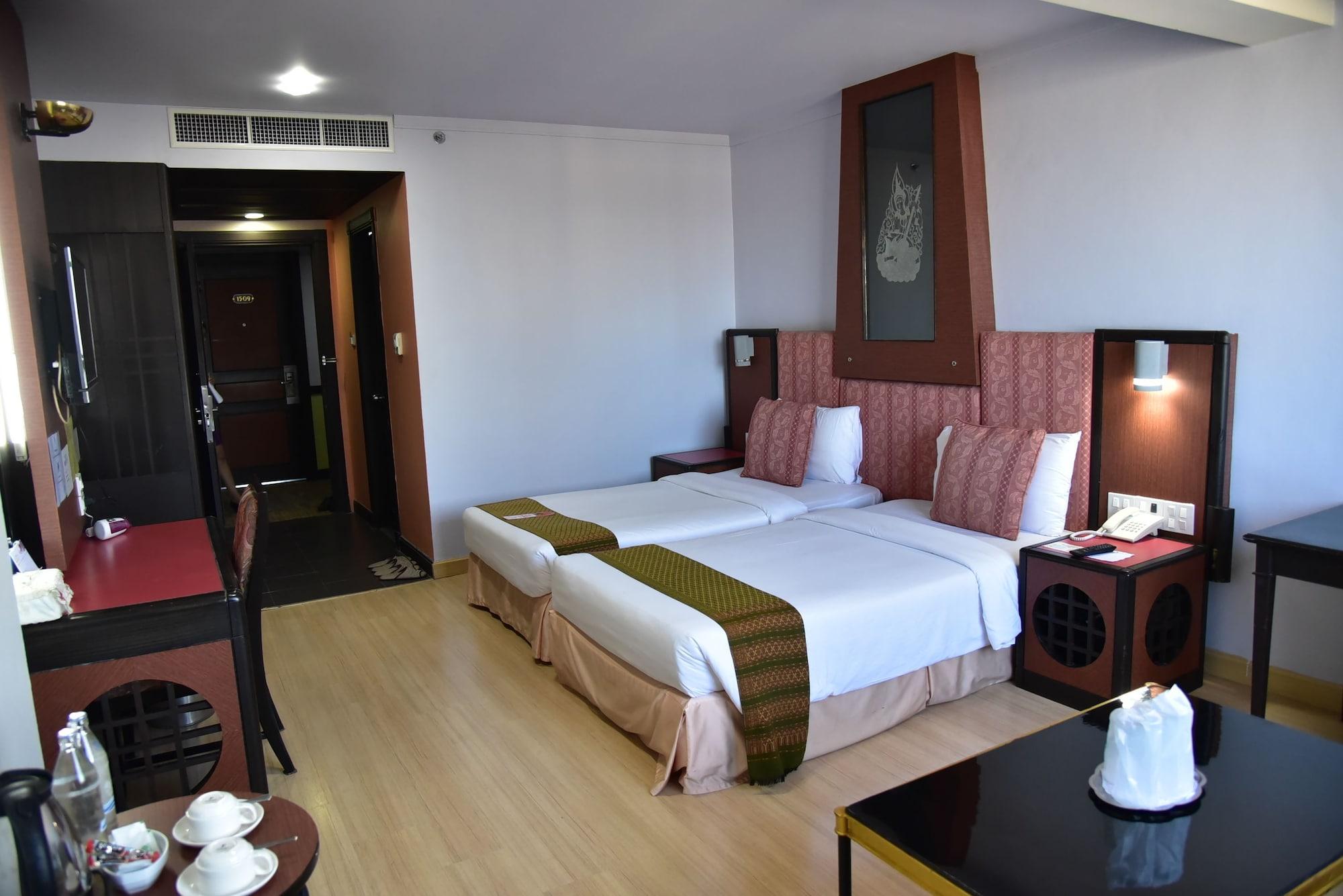 Bp Grand Tower Hotel Hat Yai Esterno foto