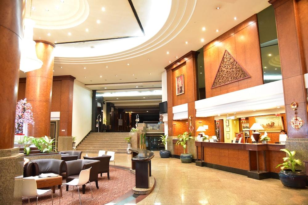 Bp Grand Tower Hotel Hat Yai Esterno foto