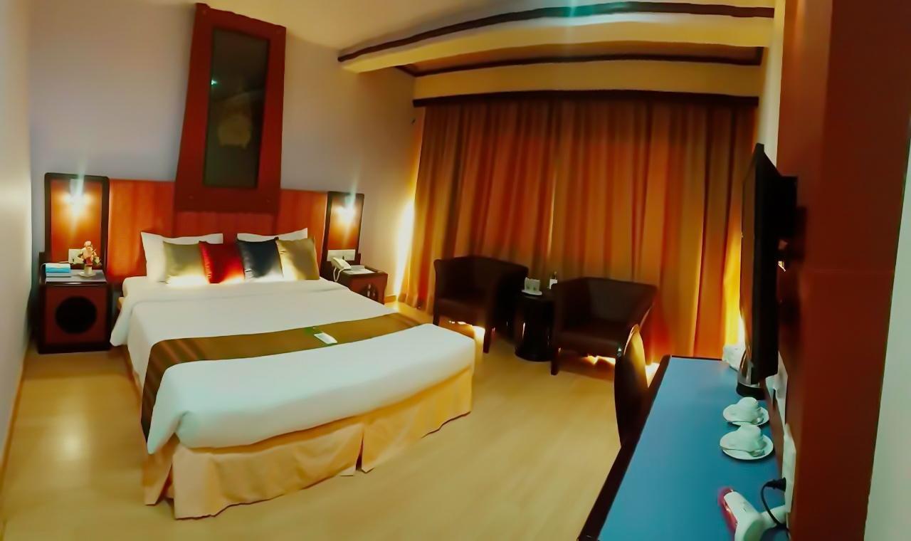 Bp Grand Tower Hotel Hat Yai Esterno foto