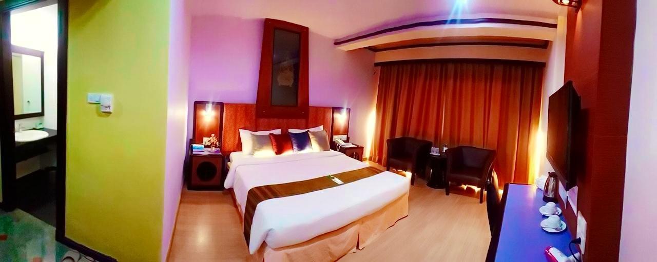 Bp Grand Tower Hotel Hat Yai Esterno foto